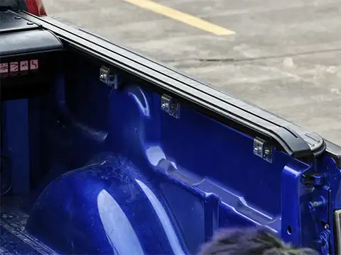 Electric Hard Aluminum Retractable Tonneau Cover for Nissan Mitsubishi